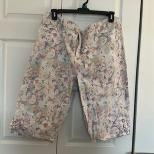Gloria Vanderbilt Capris